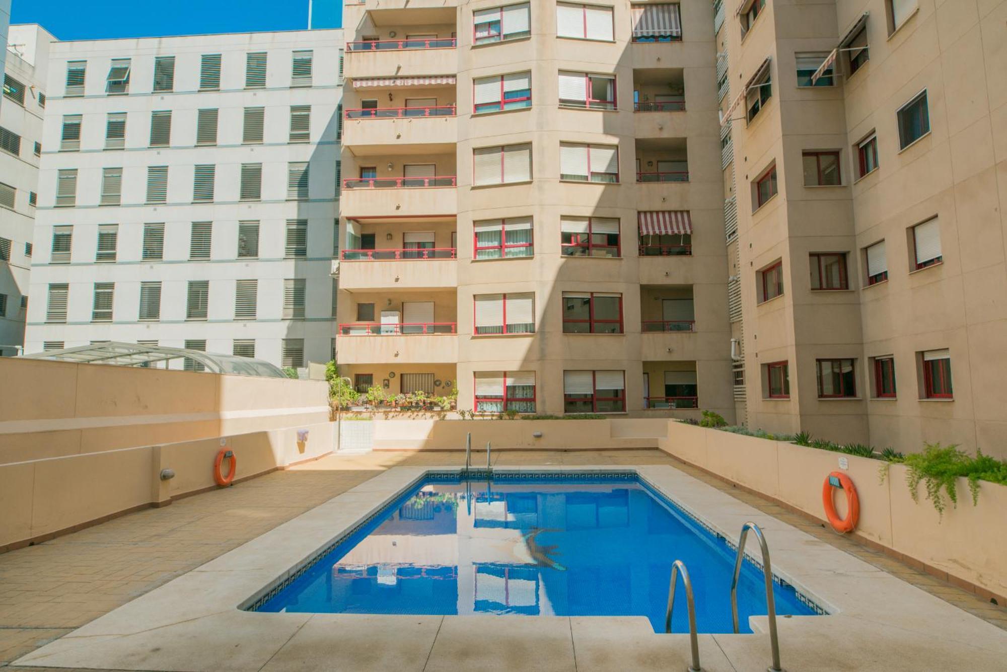 Malaga Estacion Ave Playa Apartment Exterior foto